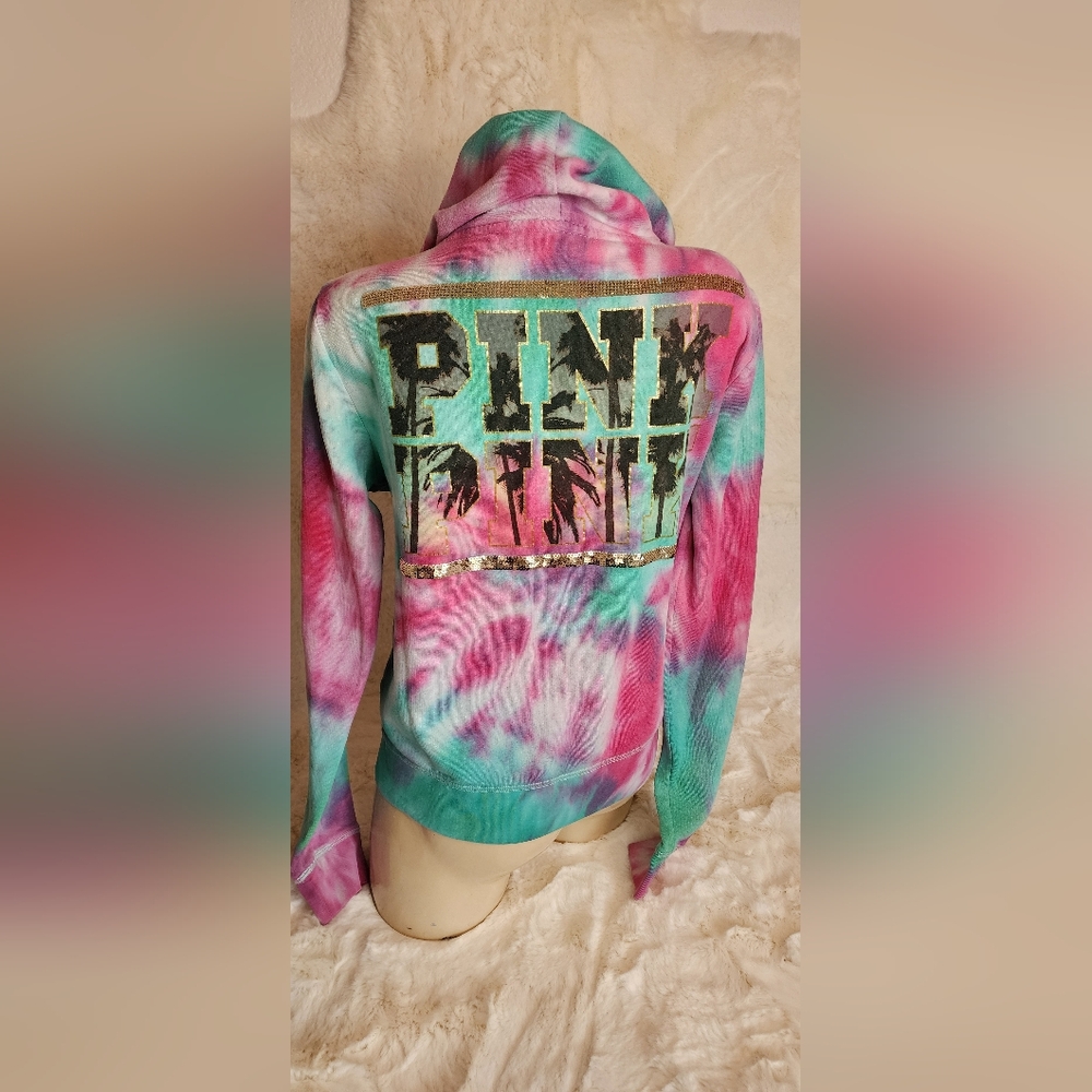 Victoria's Secret Pink Hoodie ✨️Price is Firm✨️